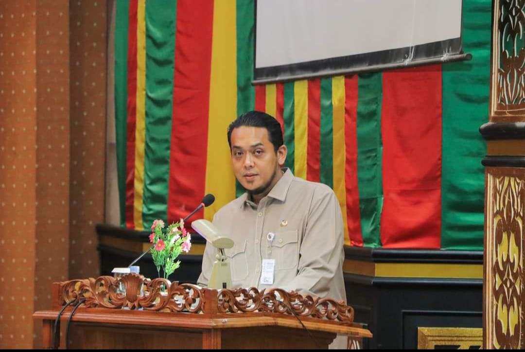 T Azwendi Pimpin Paripurna Jawaban Pemerintah R-APBD 2024