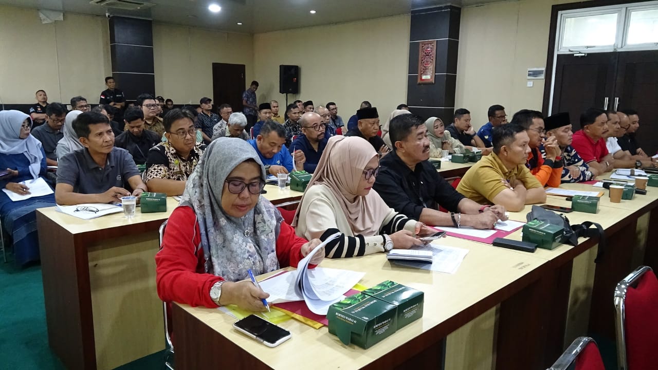 Rapat Evaluasi OPD, Bupati Herman Soroti Disiplin dan Sinergi Pengelolaan Anggaran