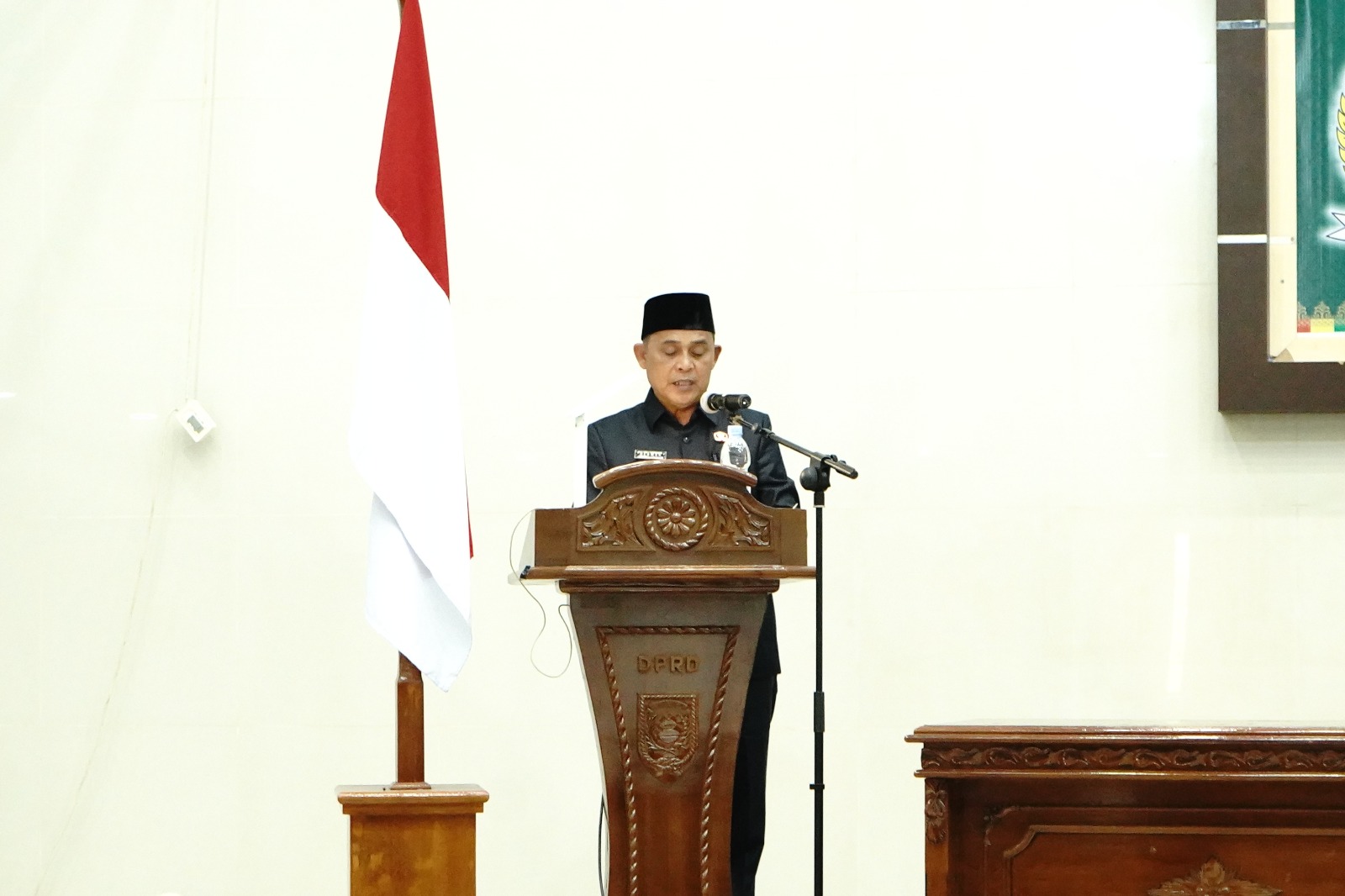 APBD-P 2025 Dibahas, Bupati Herman Paparkan Rancangan KUPA dan PPAS di Paripurna DPRD Inhil