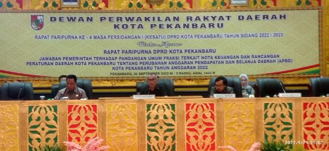 DPRD Pekanbaru Gelar Paripurna Jawaban Pemerintah Tentang Pandangan Fraksi APBD-P 2022