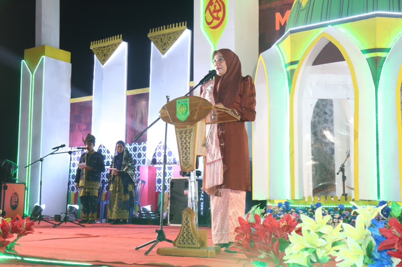 MTQ ke-55 Inhil Resmi Ditutup, Wabup Yuliantini Ajak Masyarakat Perkuat Syiar Islam