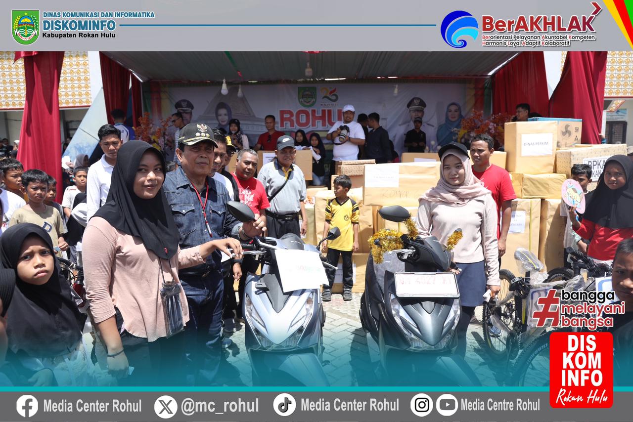 Ribuan Masyarakat Ikuti Jalan Santai dan Pembukaan Rohul Expo Bersempena HUT Rohul ke-25