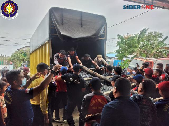 BBKSDA Riau Jemput Buaya Jantan Berukuran Besar ke DPKP Inhil