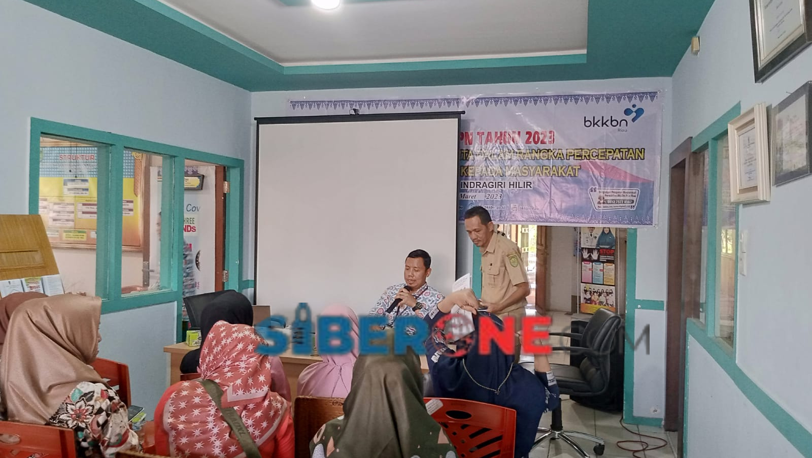 BKKBN Riau Bersama DP2KBP3A Inhil  Laksanakan Internalisasi pengasuhan 1000 HPK